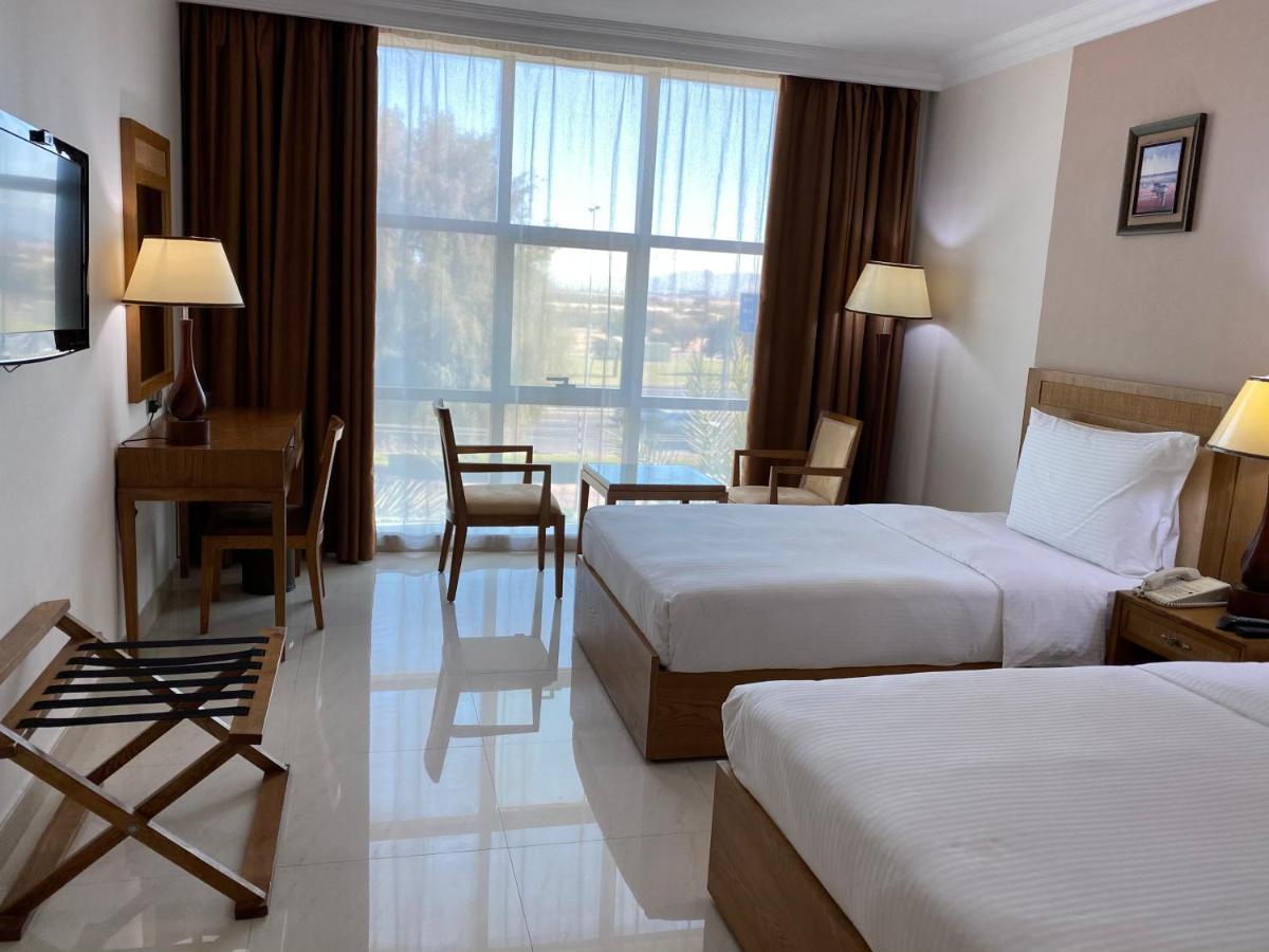 City Center Hotel Mawalih Kültér fotó