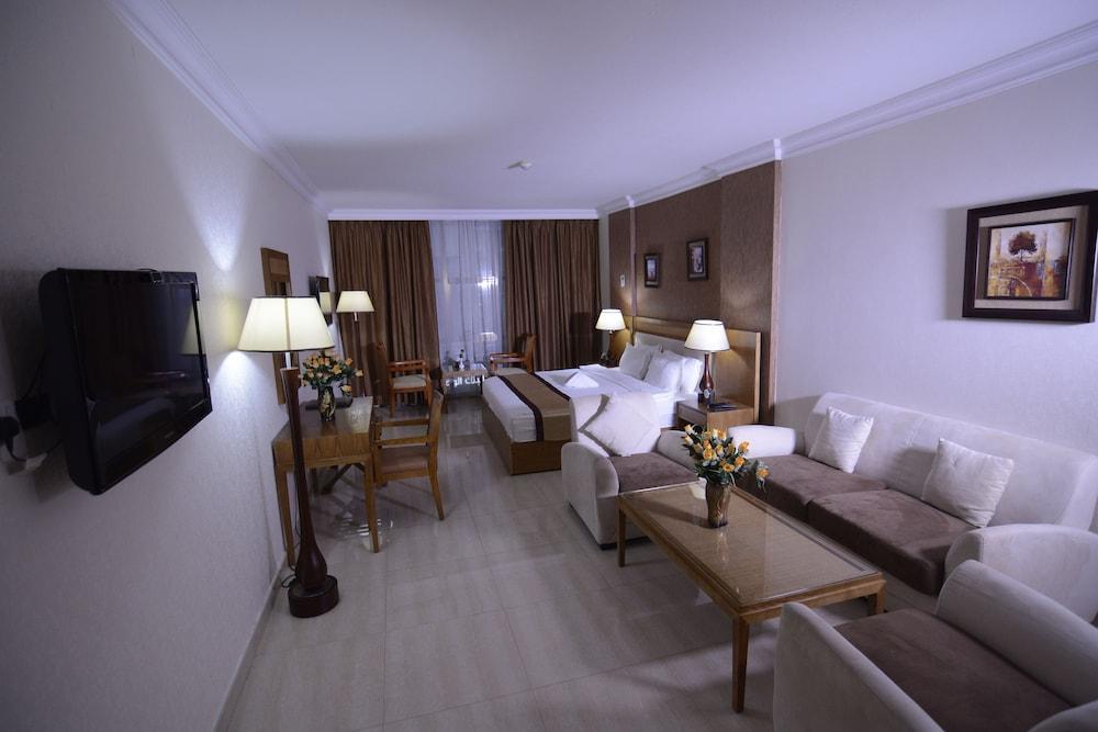City Center Hotel Mawalih Kültér fotó