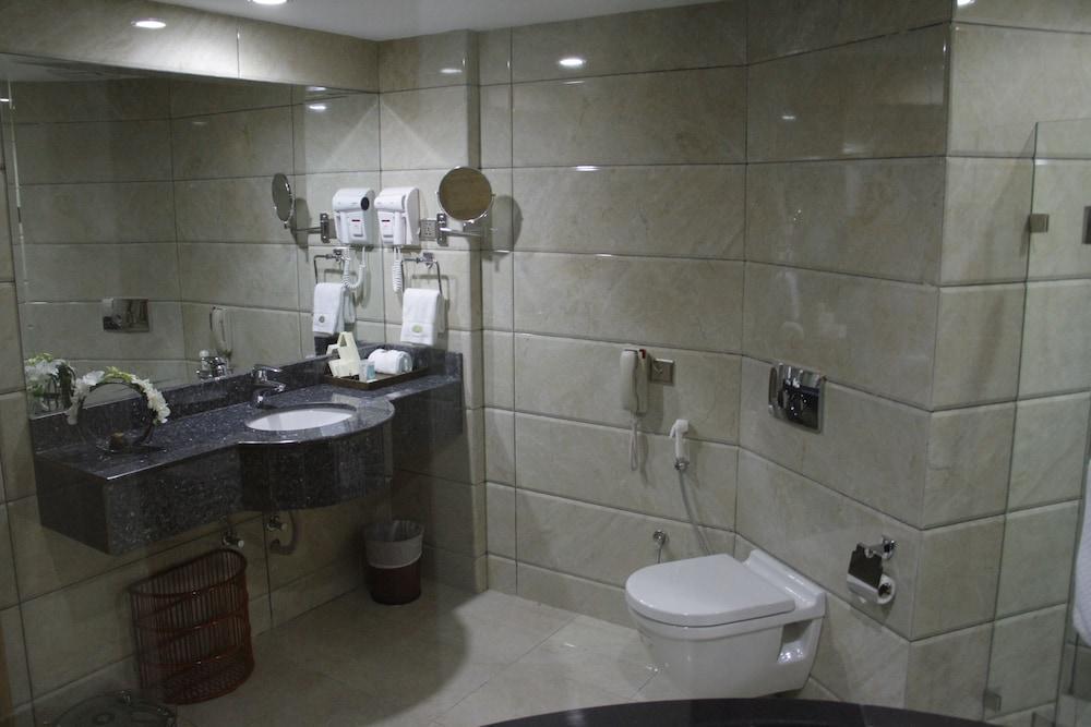 City Center Hotel Mawalih Kültér fotó