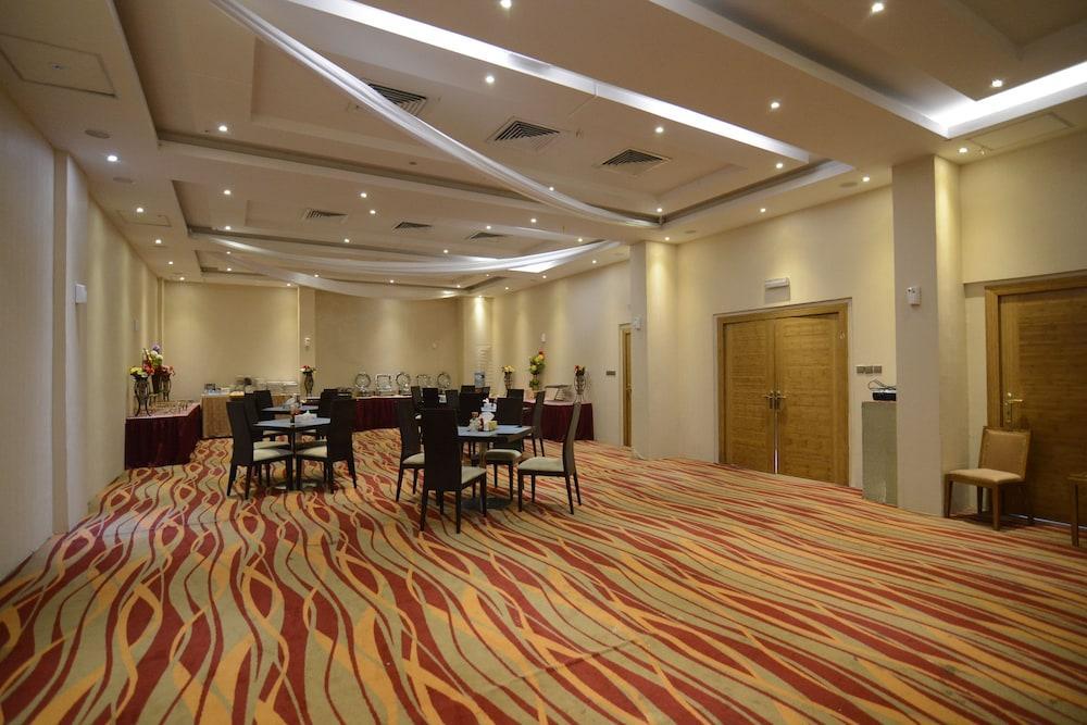 City Center Hotel Mawalih Kültér fotó
