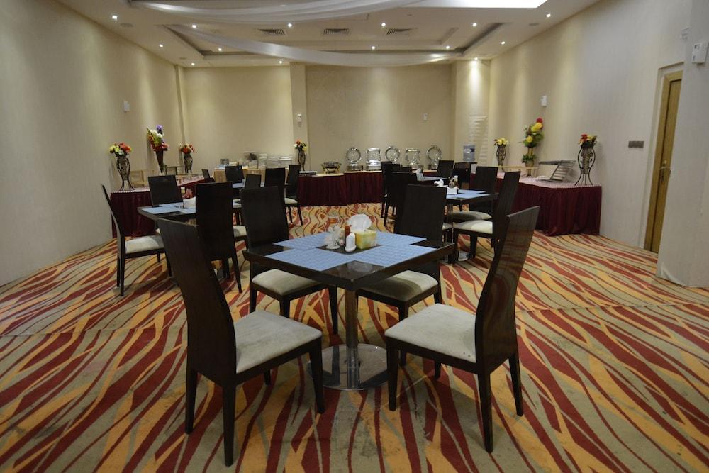 City Center Hotel Mawalih Kültér fotó