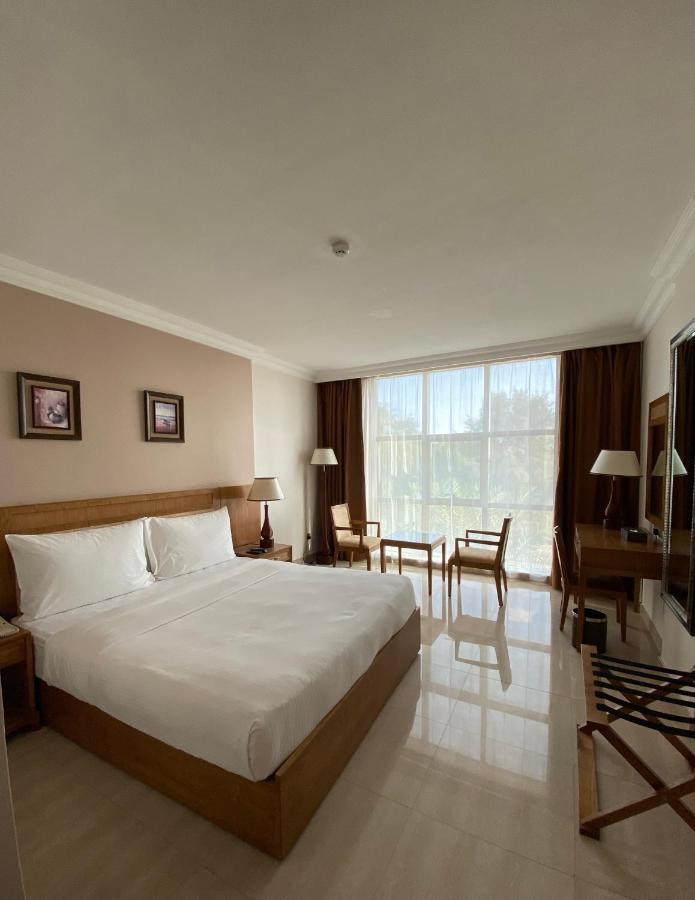 City Center Hotel Mawalih Kültér fotó